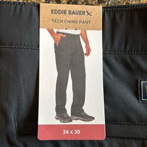 NEW Eddie Bauer Mens Black Tech Chino Pants